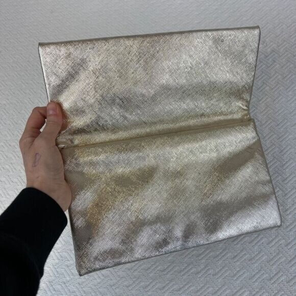 Vintage 60s 70s Shiny Silver Lewisette Clasp Clutch Wallet Coin Purse MOD Magnet - Picture 3 of 12